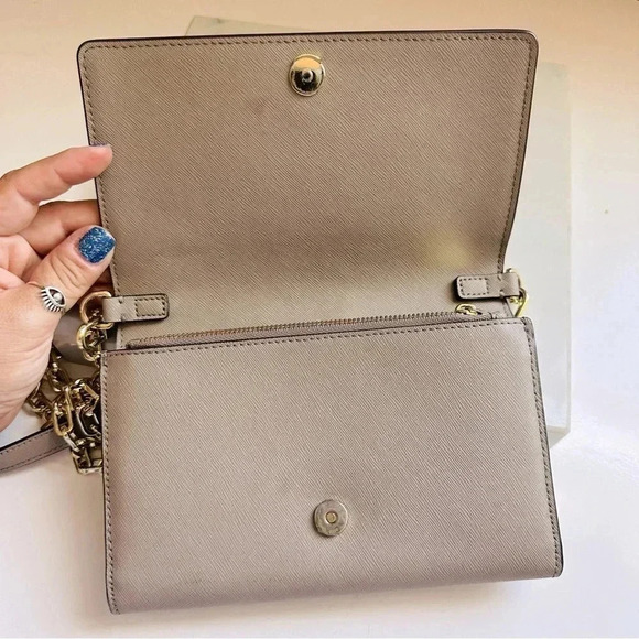 Tory Burch Robinson Leather Chain Wallet Crossbody/Clutch - Picture 5 of 14